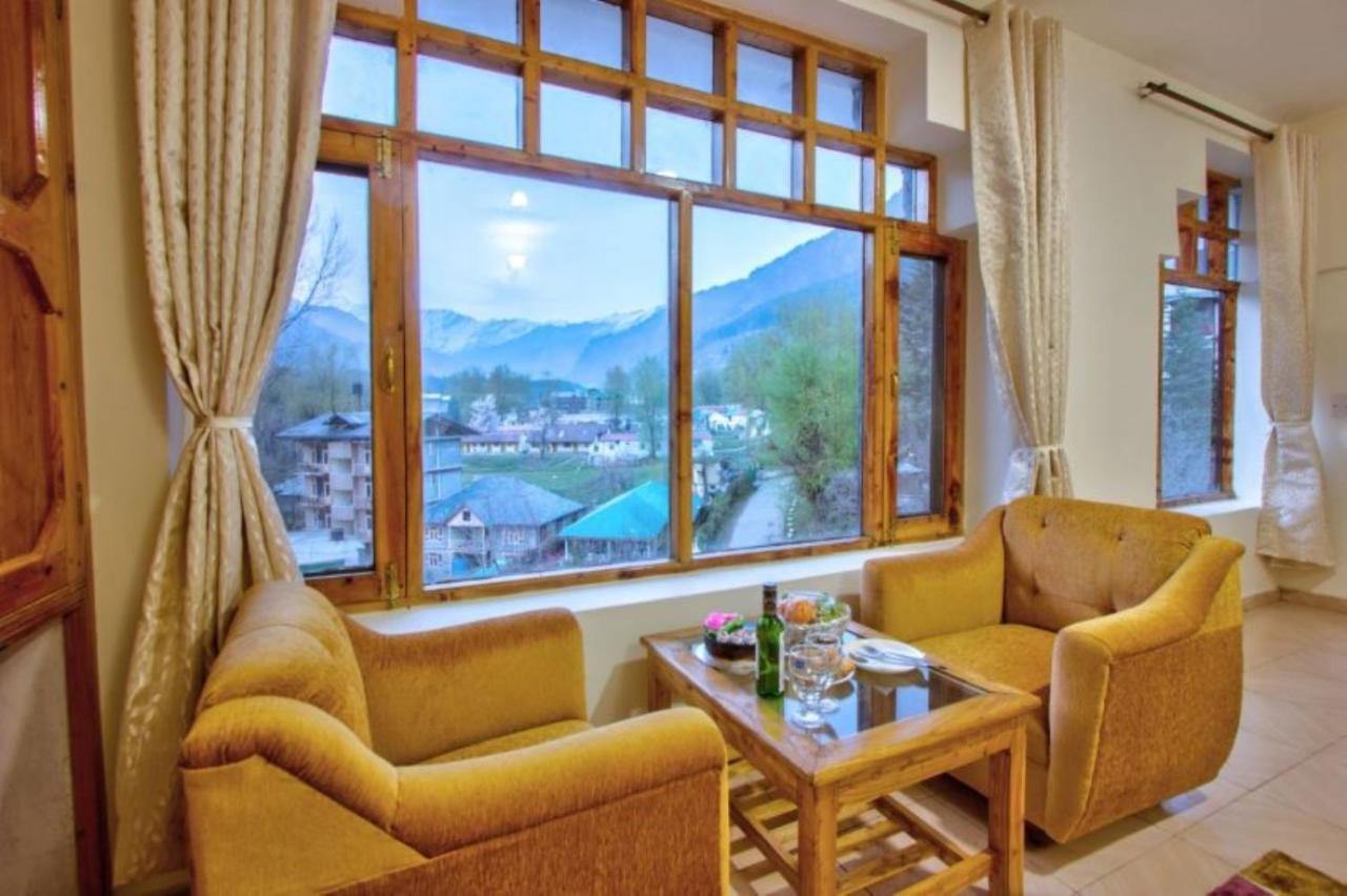 Hotel White Mountain *